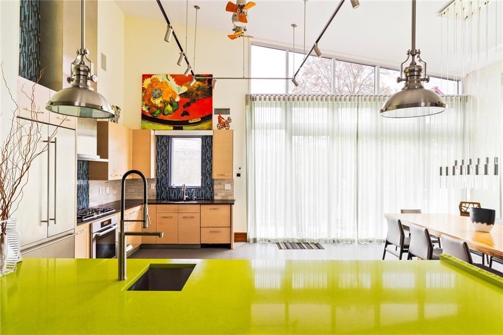 Dining room, Interior, Kitchen, Pendant Lights, Stainless Steel Appliances