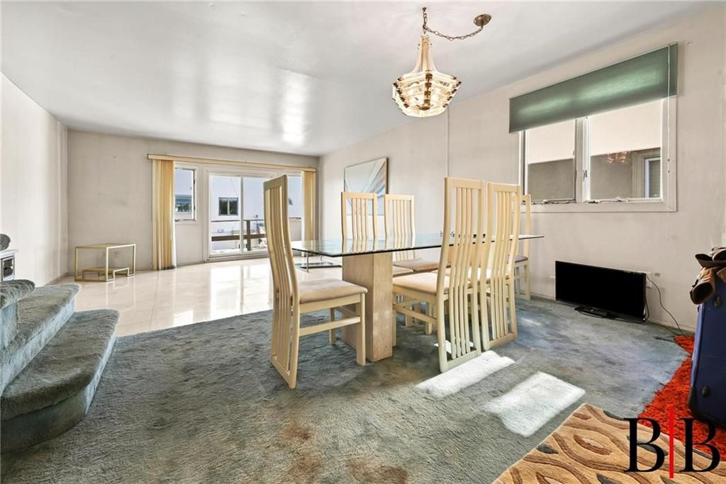 Dining room, Interior, Pendant Lights