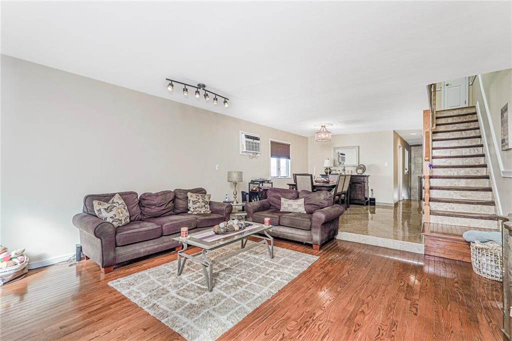 Chandelier, Dining room, Interior, Living room, Wood Texture Flooring