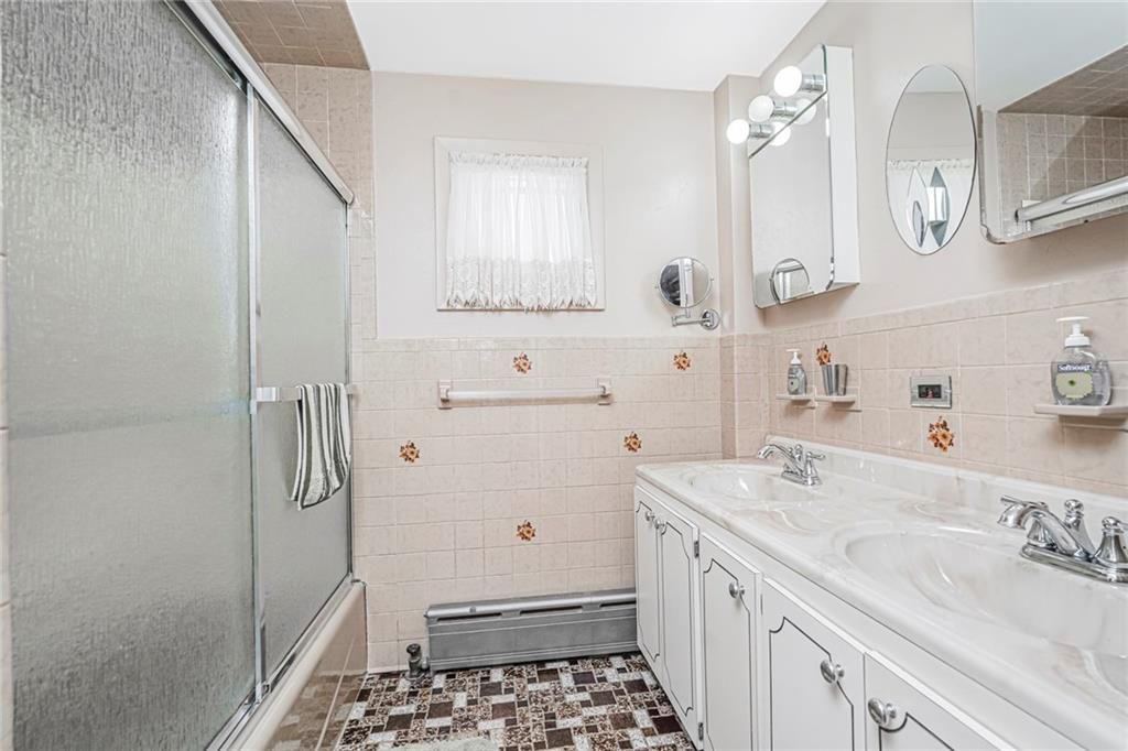 Bathroom, Dual Sink Vanities, Glass Shower, Interior