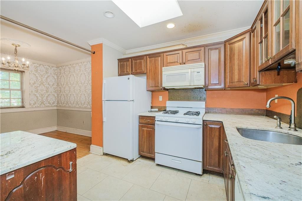 Chandelier, Interior, Kitchen, Recessed Lighting