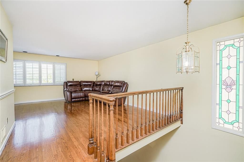 Chandelier, Interior, Wood Texture Flooring