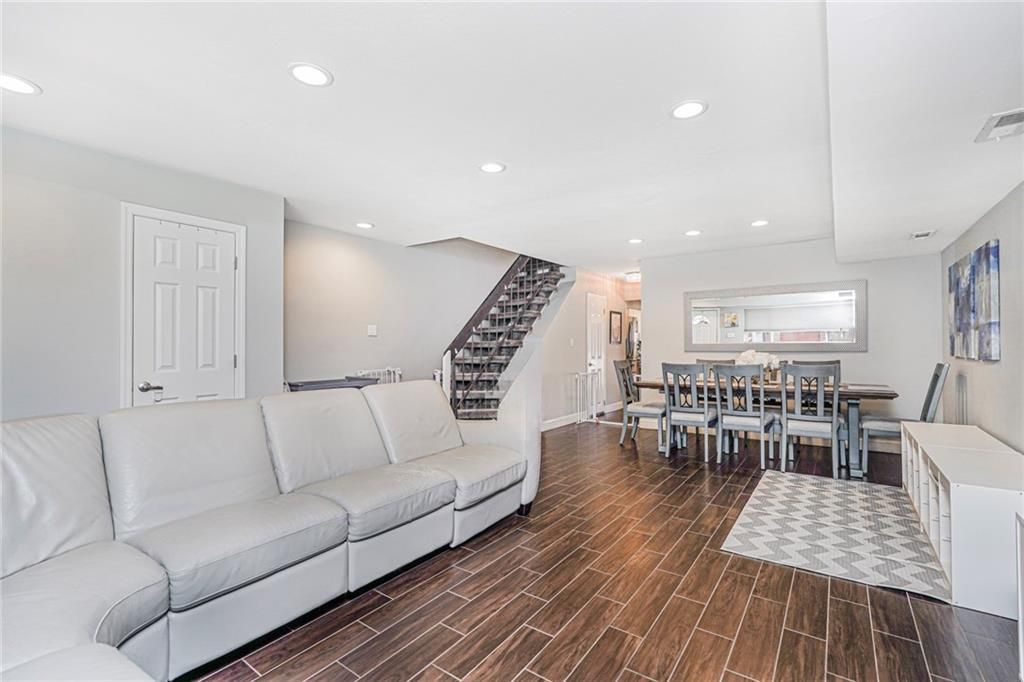 Dining room, Interior, Living room, Recessed Lighting, Wood Texture Flooring