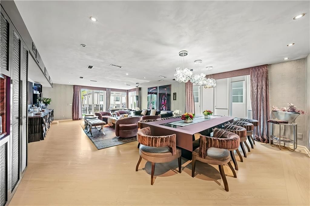 Dining room, Interior, Living room, Pendant Lights, Recessed Lighting, Wood Texture Flooring