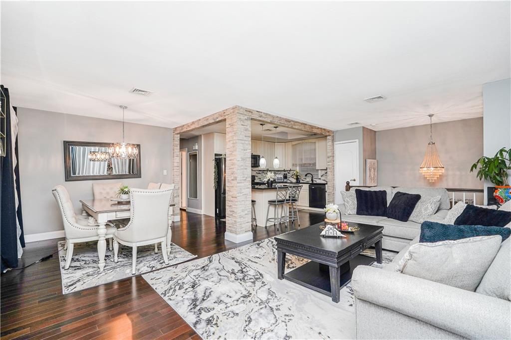 Chandelier, Dining room, Interior, Kitchen, Living room, Pendant Lights, Wood Texture Flooring