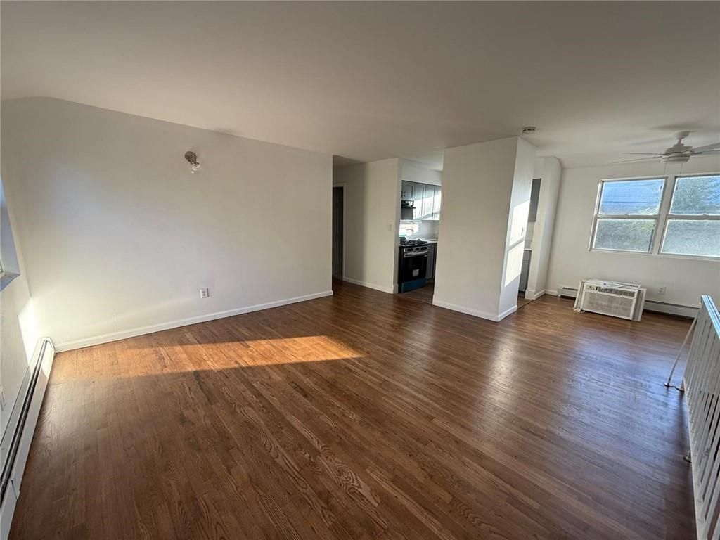 Empty room, Interior, Kitchen, Wood Texture Flooring
