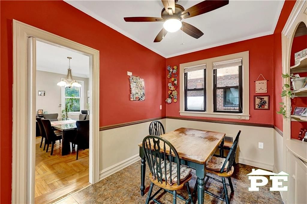 Chandelier, Dining room, Interior, Pendant Lights, Wood Texture Flooring
