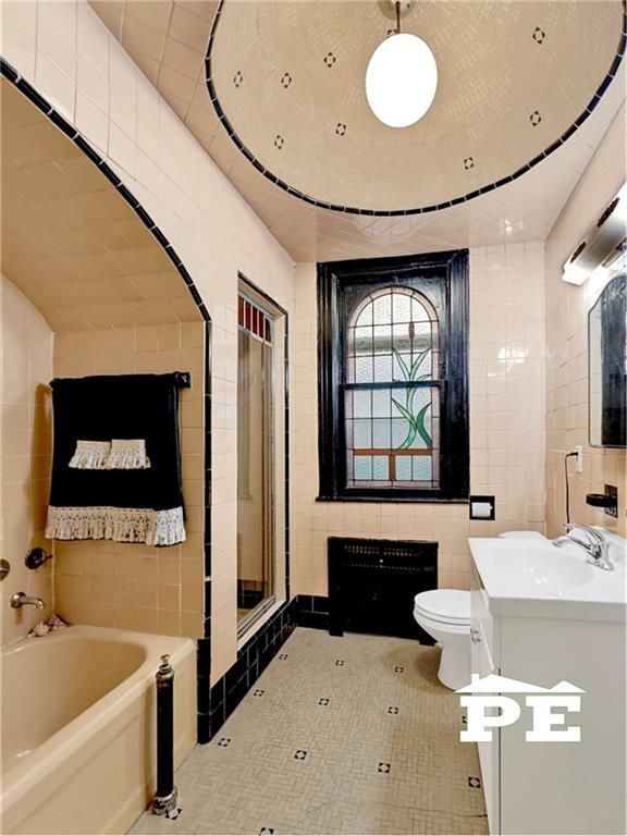 Bathroom, Interior, Pendant Lights