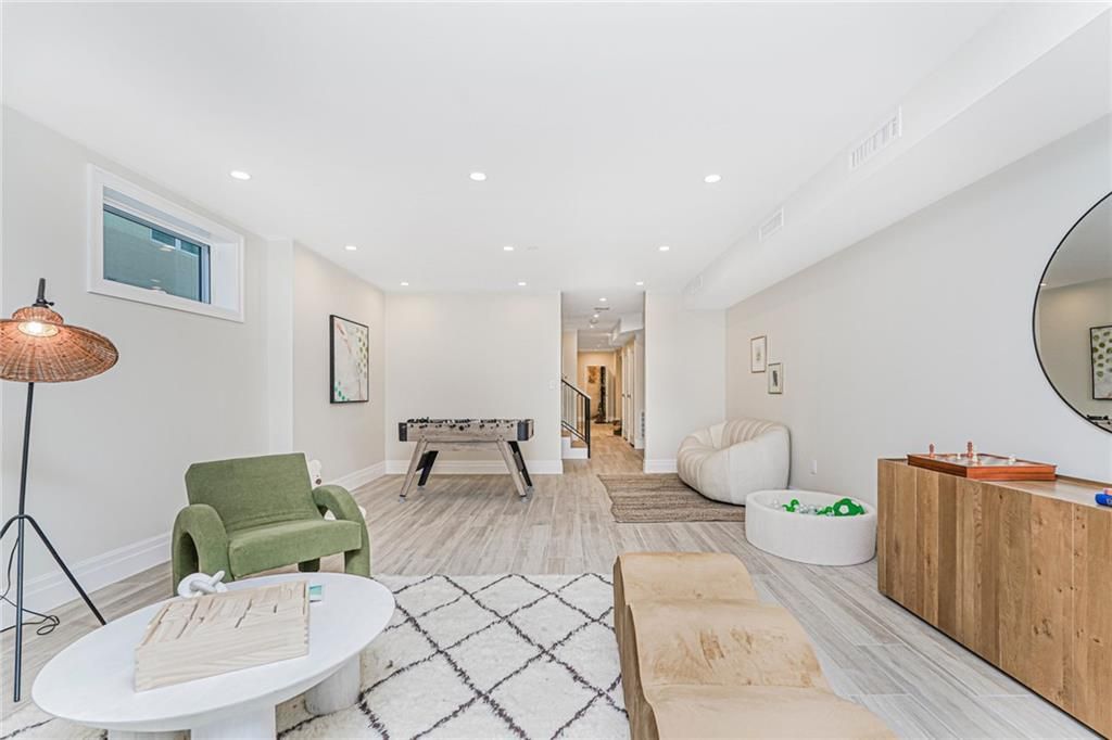 Game Room, Interior, Living room, Recessed Lighting, Wood Texture Flooring