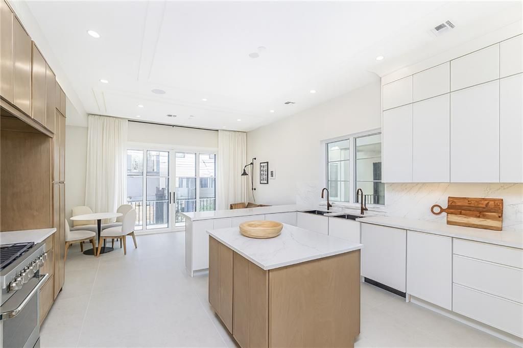 Interior, Kitchen, Recessed Lighting