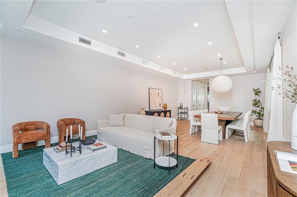 Dining room, Interior, Living room, Pendant Lights, Recessed Lighting, Wood Texture Flooring