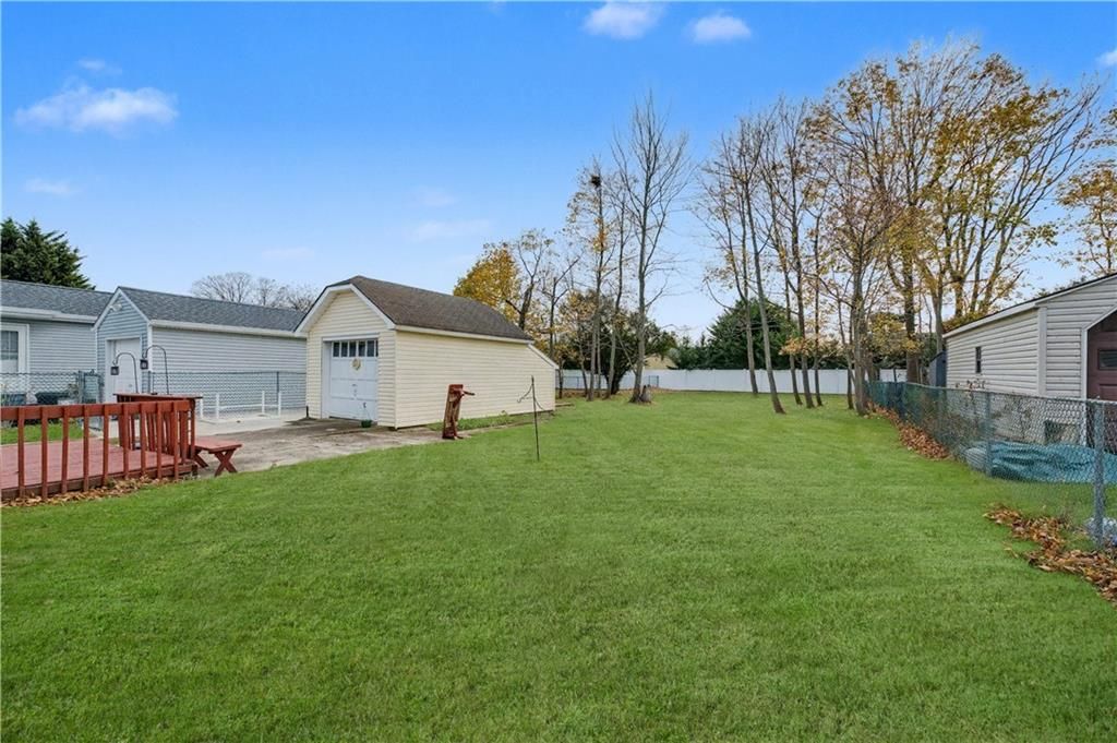 Backyard, Detached Garage, Exterior