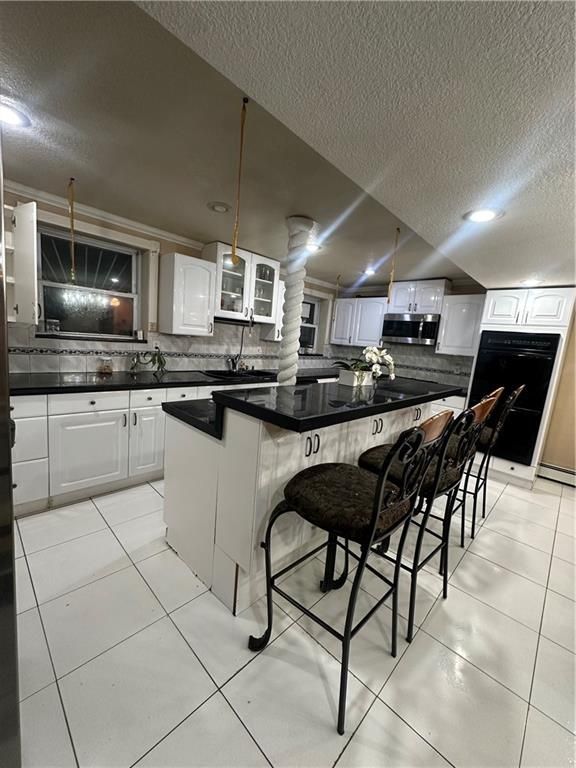 Interior, Kitchen, Pendant Lights, Recessed Lighting