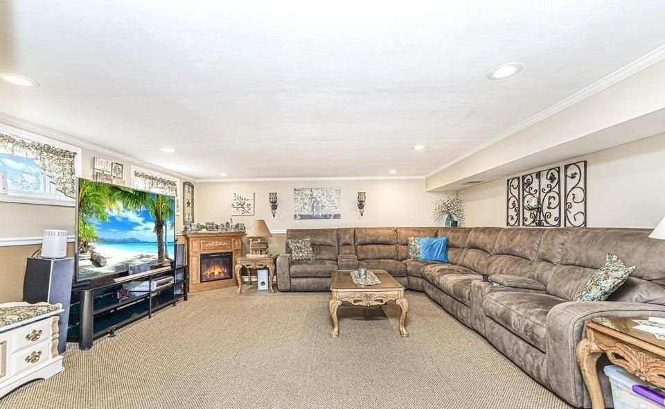 Fireplace, Interior, Living room, Recessed Lighting