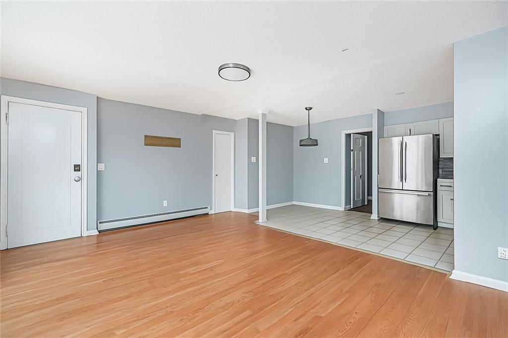 Empty room, Interior, Kitchen, Pendant Lights, Wood Texture Flooring