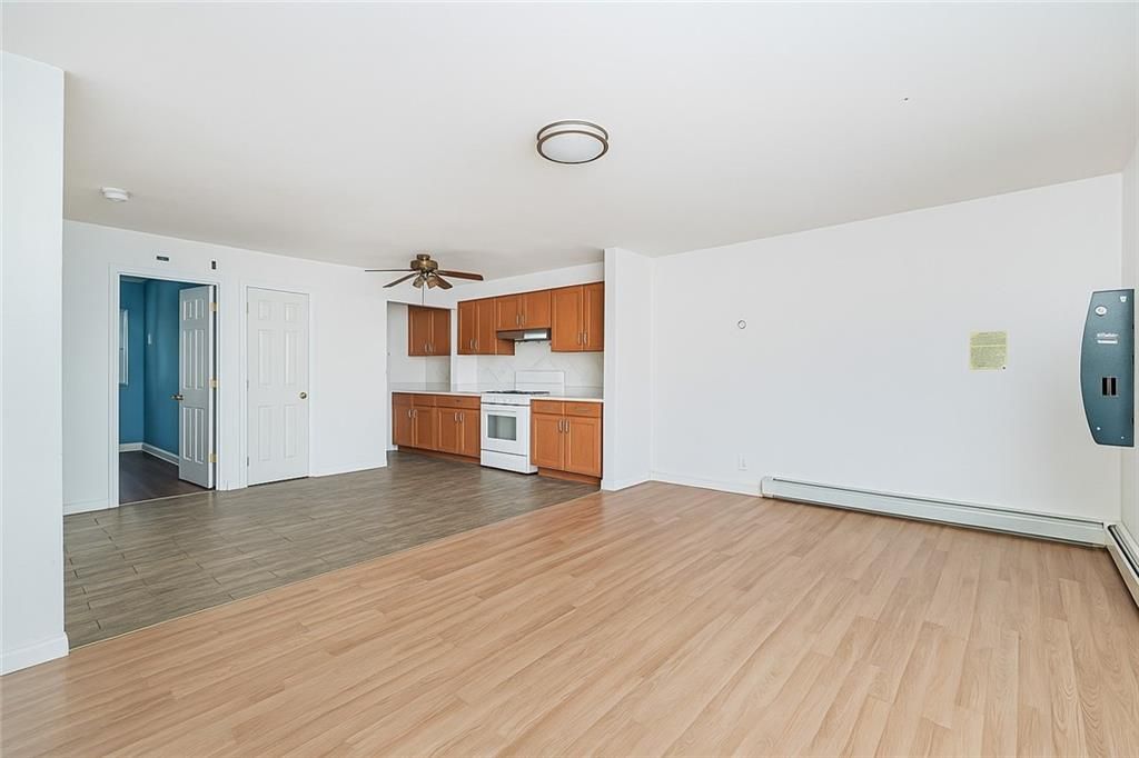 Empty room, Interior, Kitchen, Wood Texture Flooring