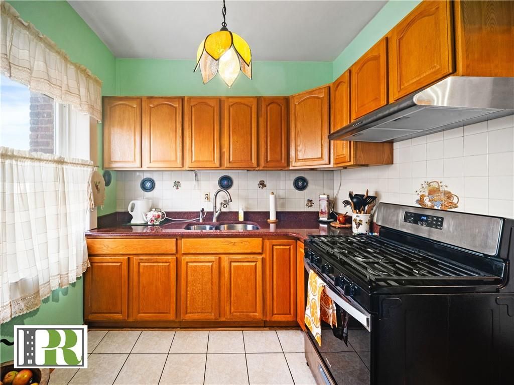 Interior, Kitchen, Pendant Lights