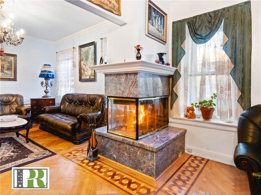 Chandelier, Fireplace, Interior, Wood Texture Flooring