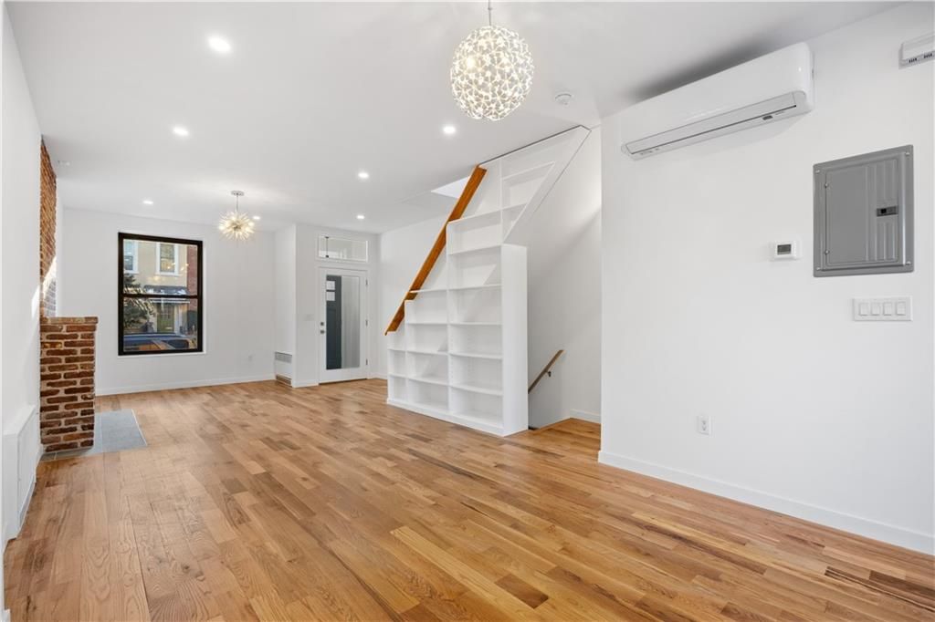 Empty room, Interior, Pendant Lights, Recessed Lighting, Wood Texture Flooring