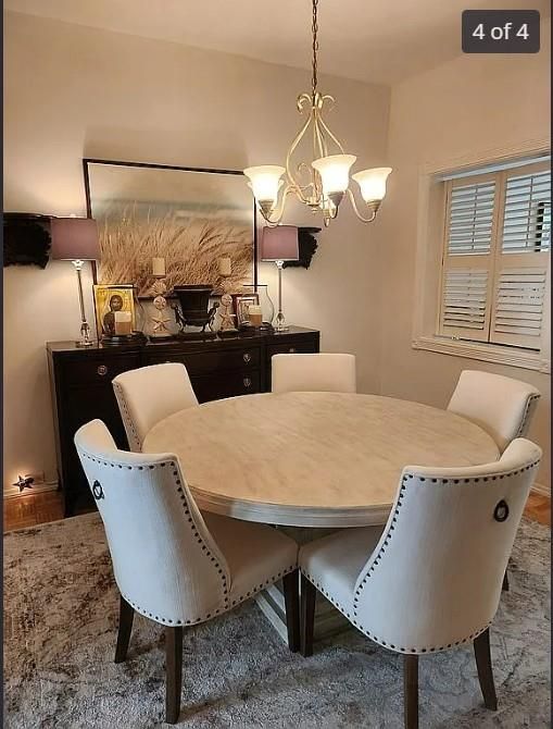 Chandelier, Dining room, Interior, Pendant Lights, Wood Texture Flooring