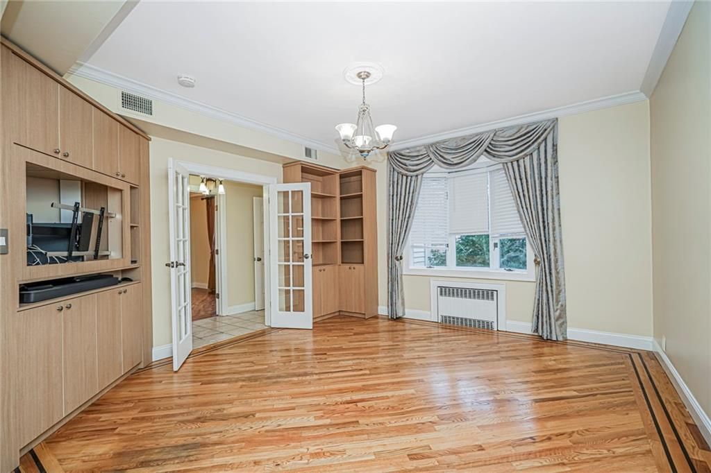 Chandelier, Empty room, Interior, Wood Texture Flooring