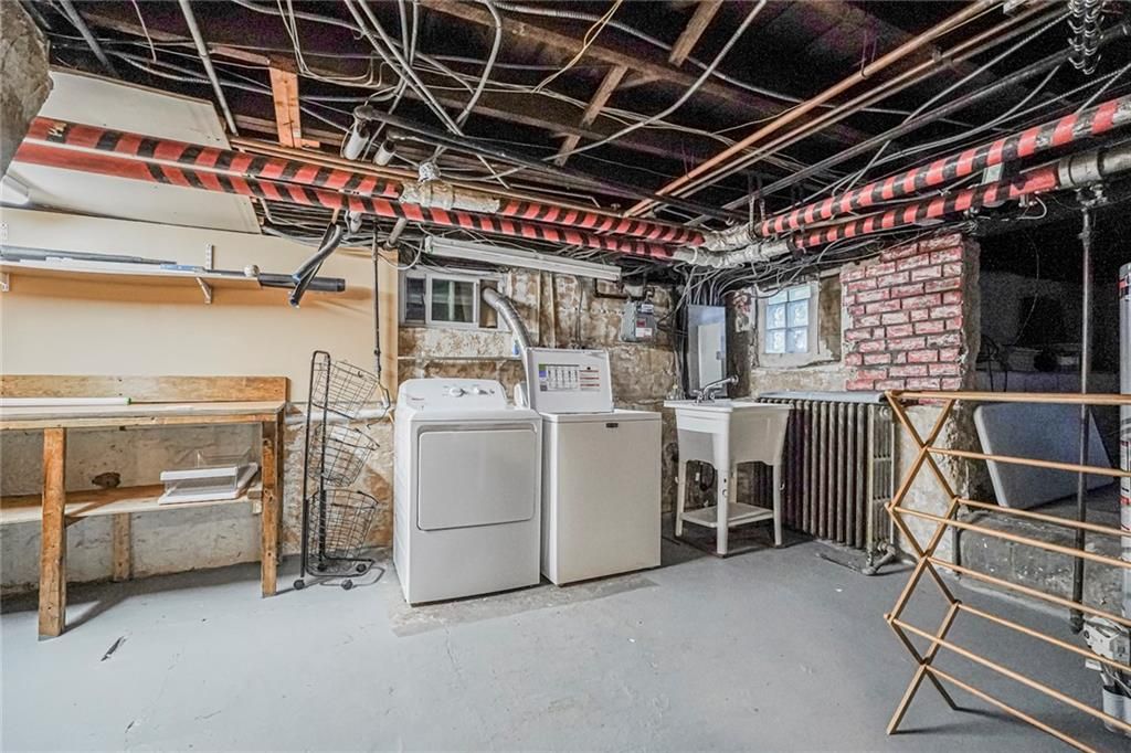 Interior, Stone Walls, Washer