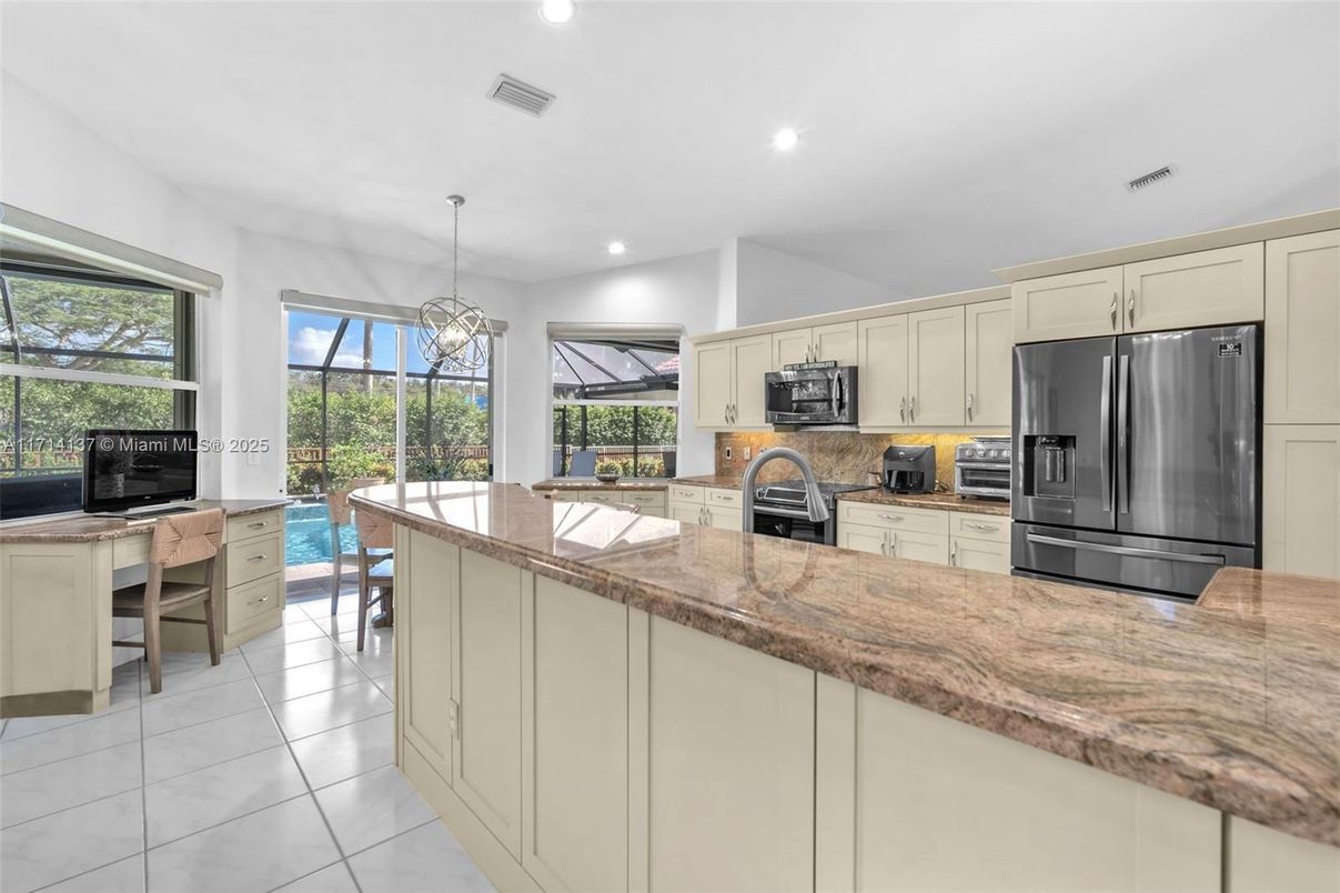 Interior, Kitchen, Pendant Lights, Recessed Lighting