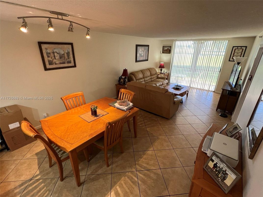 Dining room, Interior, Living room