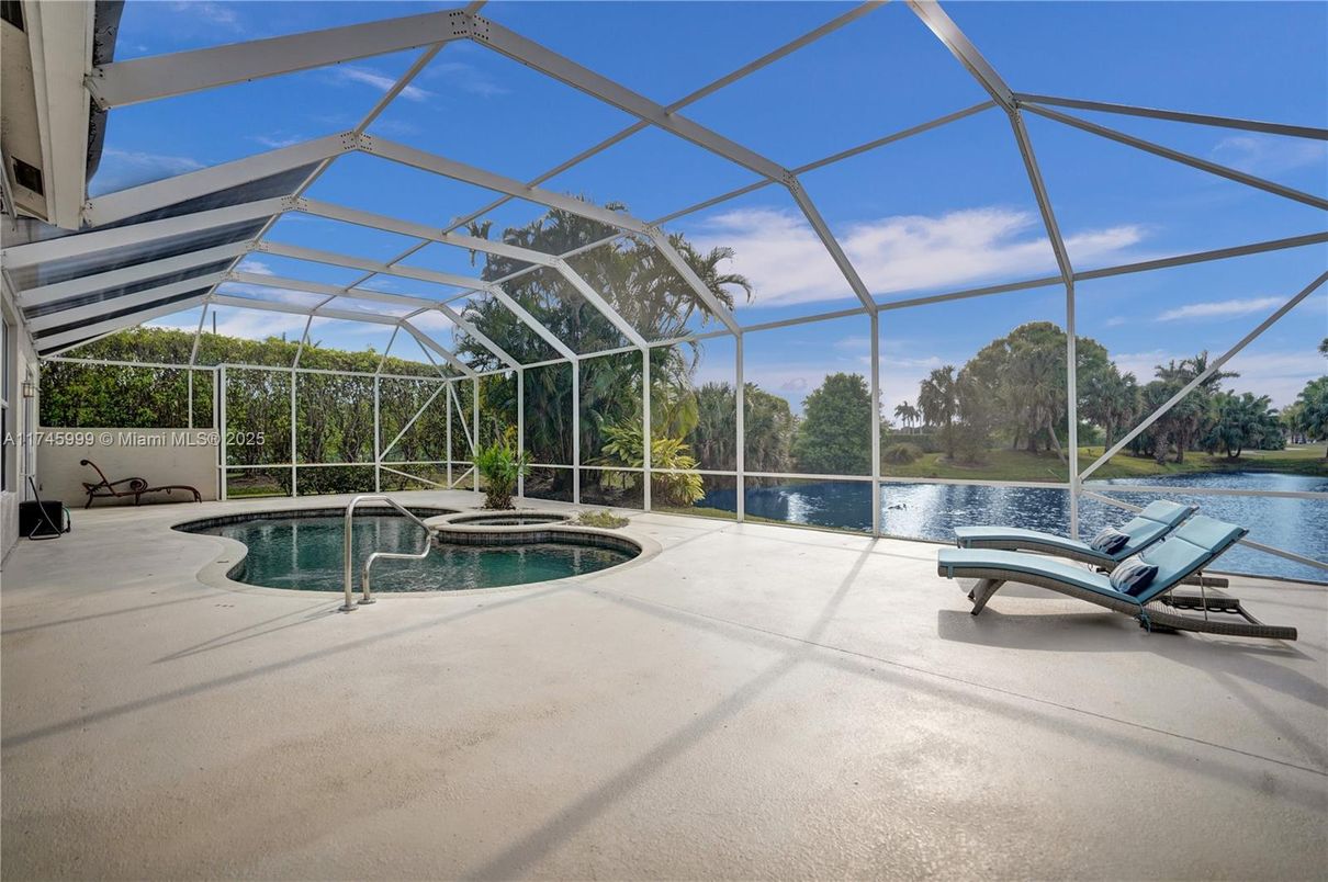 Glass Ceilings, Interior, Pool, Sun Room, Water