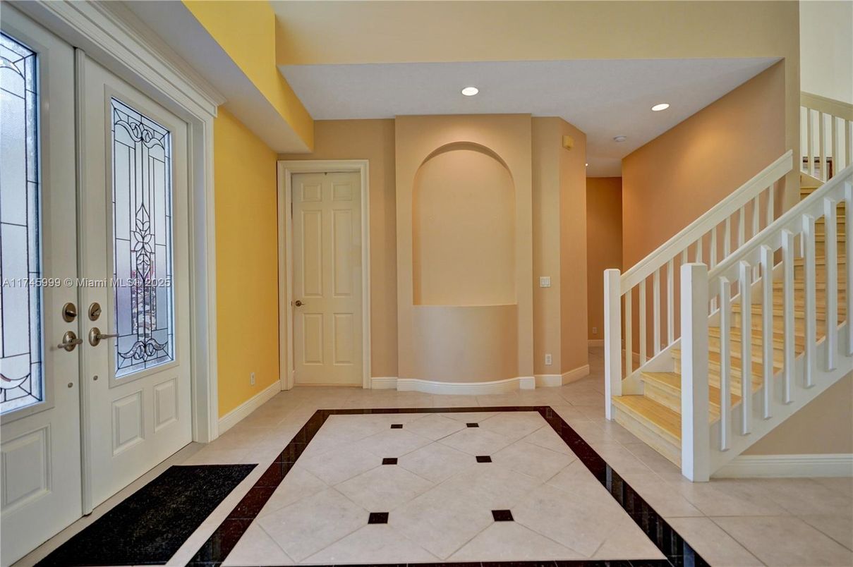 Interior, Recessed Lighting