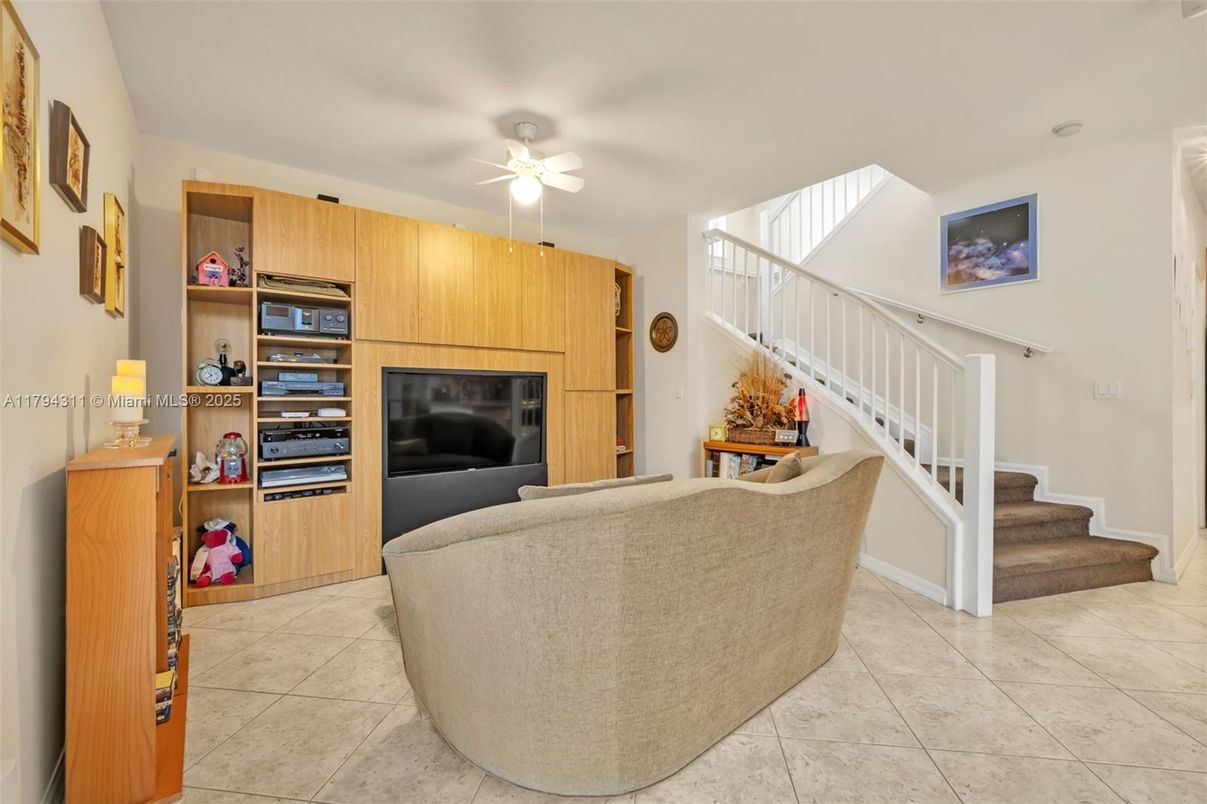 Interior, Living room