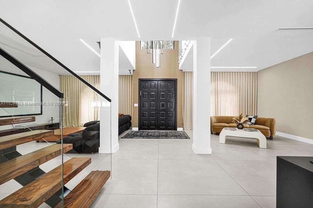 Interior, Recessed Lighting