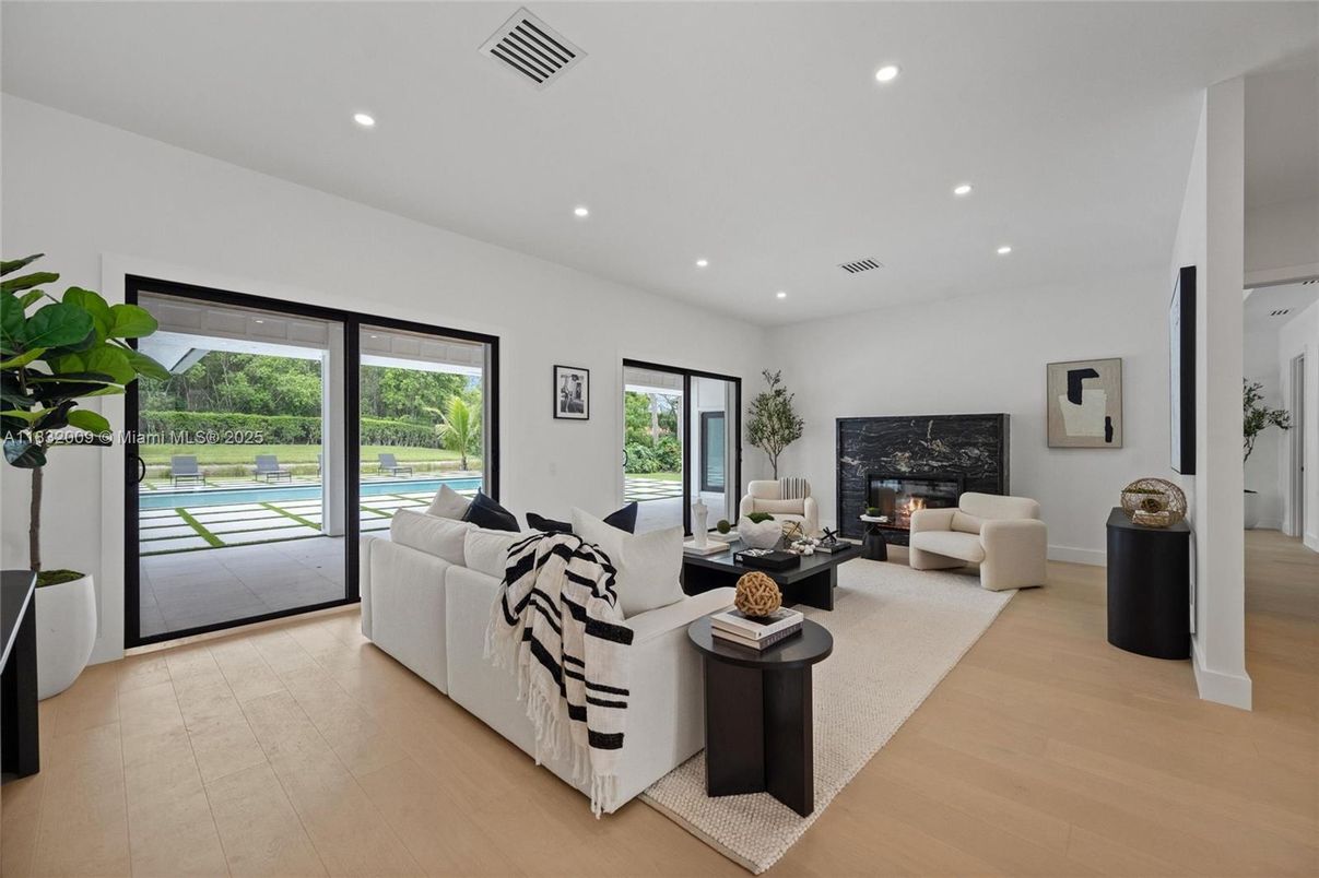 Fireplace, Interior, Living room, Recessed Lighting, Wood Texture Flooring
