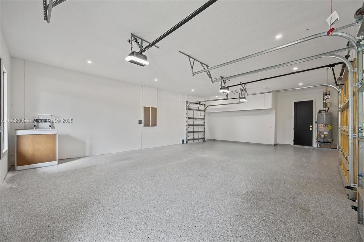 Garage, Interior, Recessed Lighting