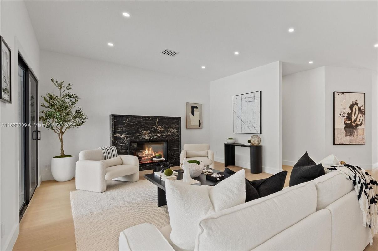 Fireplace, Interior, Living room, Recessed Lighting, Wood Texture Flooring