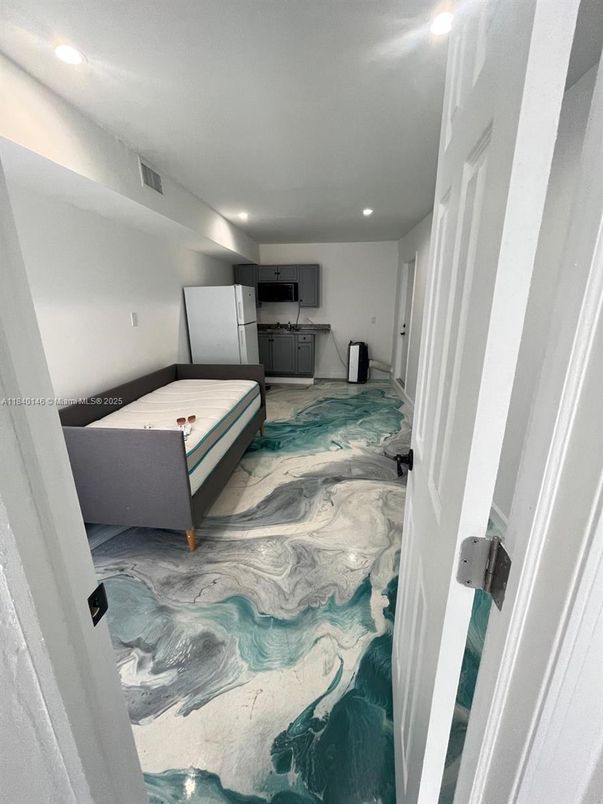 Interior, Marble, Recessed Lighting