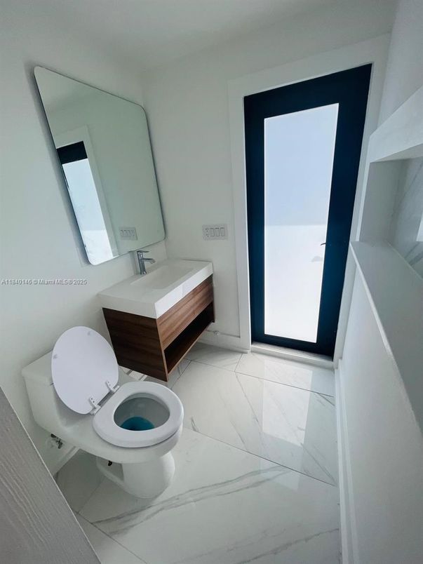 Bathroom, Interior, Marble
