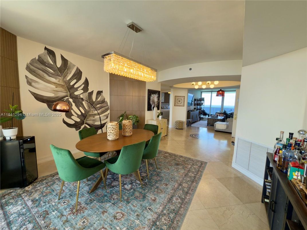Chandelier, Dining room, Interior, Living room, Water