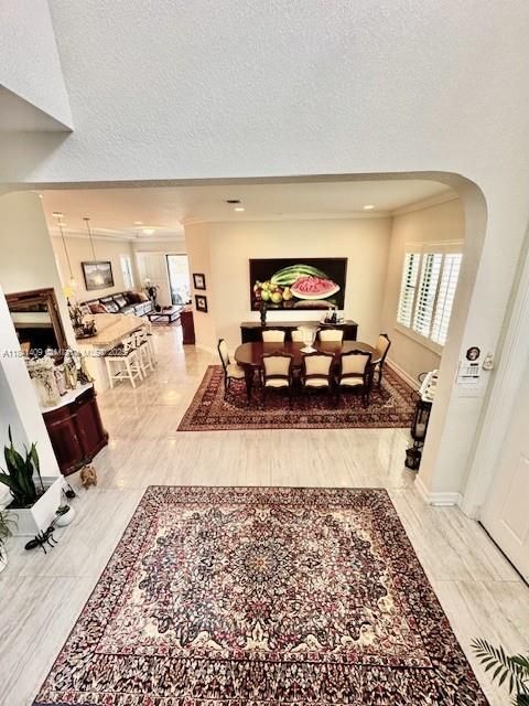 Dining room, Interior, Pendant Lights, Recessed Lighting