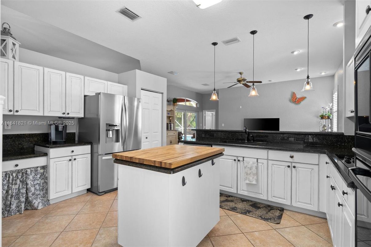 Interior, Kitchen, Pendant Lights, Recessed Lighting