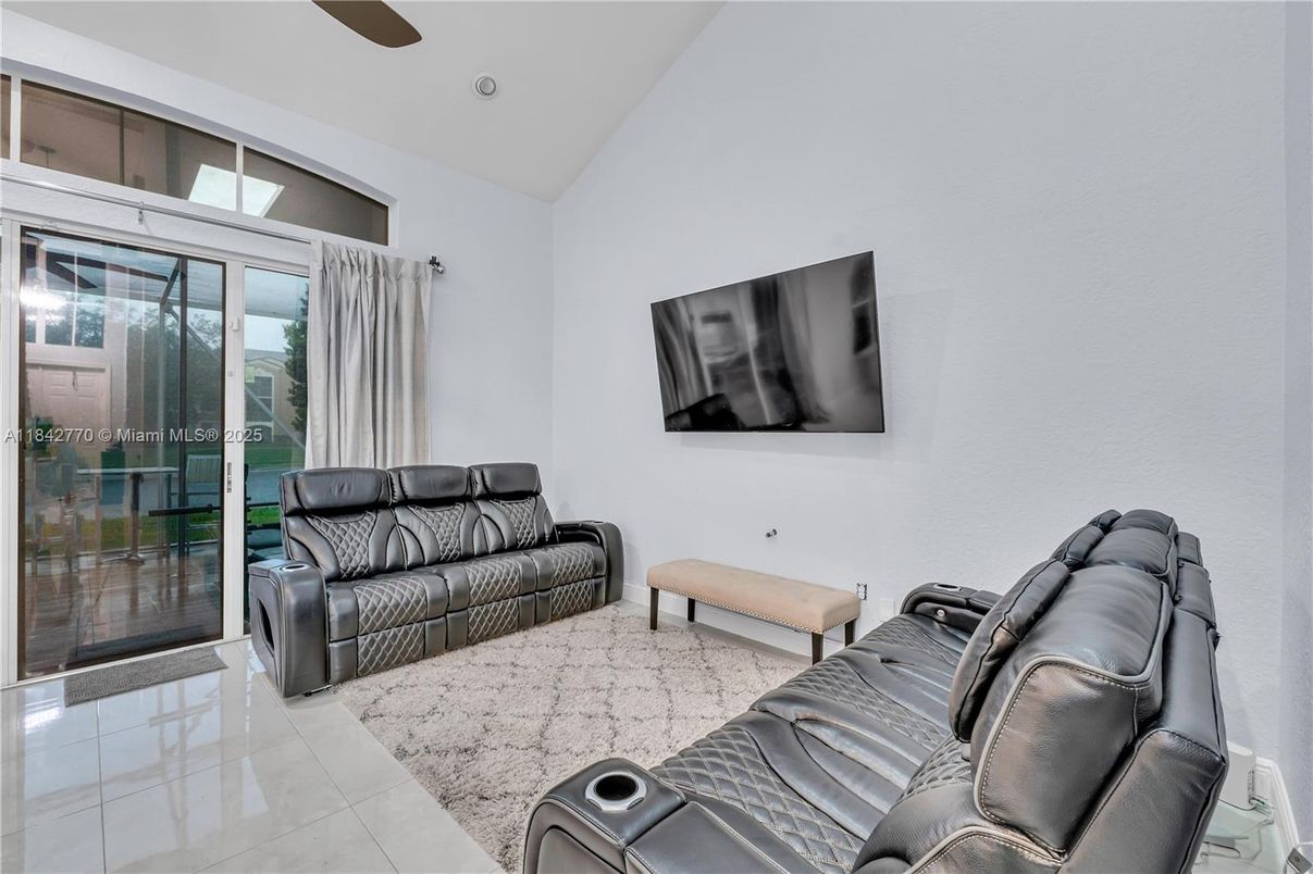 Home Theatre Room, Interior, Living room, Recessed Lighting