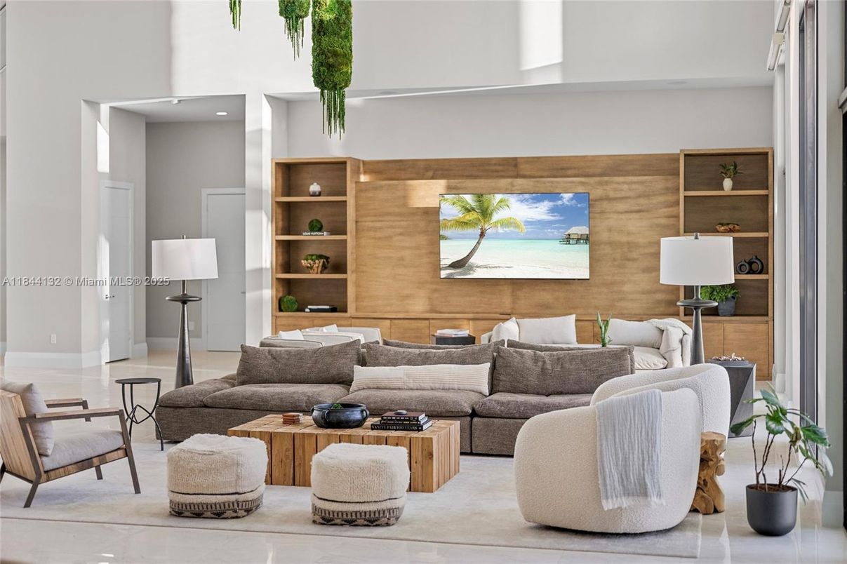 Interior, Living room, Recessed Lighting, Water