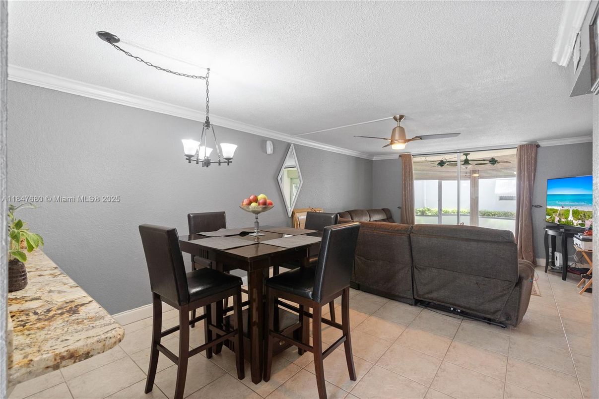 Chandelier, Dining room, Interior