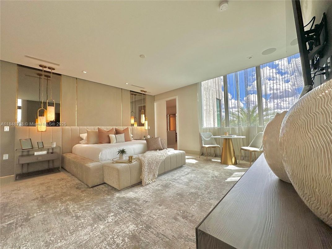 Bedroom, Interior, Recessed Lighting