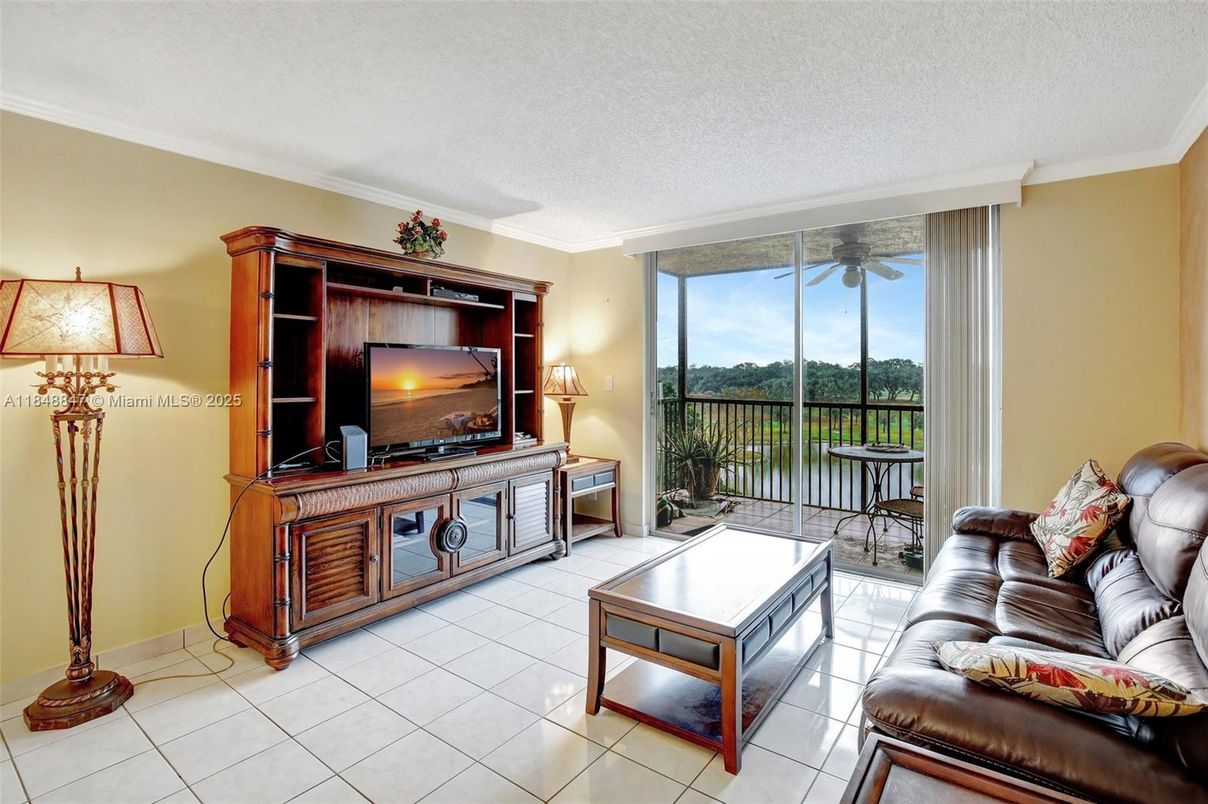 Interior, Living room