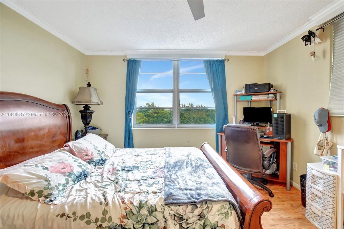 Bedroom, Home Office, Interior, Water, Wood Texture Flooring
