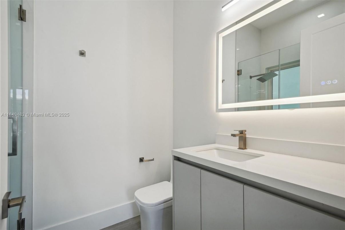 Bathroom, Interior, Wood Texture Flooring