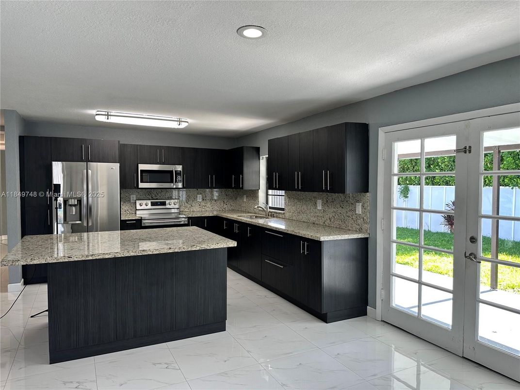 Interior, Kitchen, Marble, Recessed Lighting, Stainless Steel Appliances