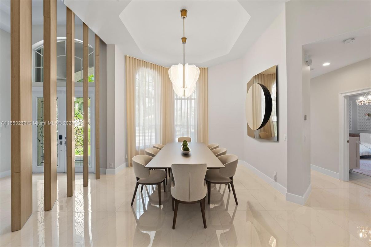 Chandelier, Dining room, Interior, Marble, Pendant Lights, Recessed Lighting