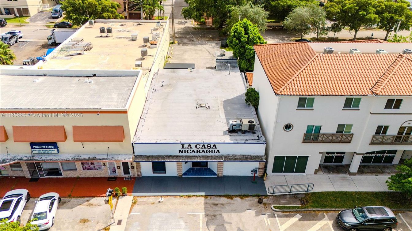 Exterior, Drone